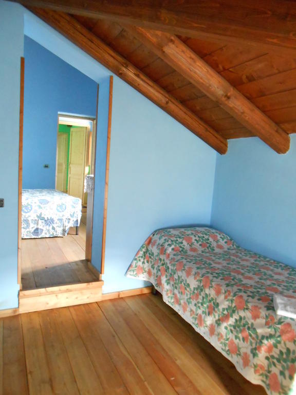 Azienda Agrituristica Risveglio Naturale Варезе-Лигуре Номер фото