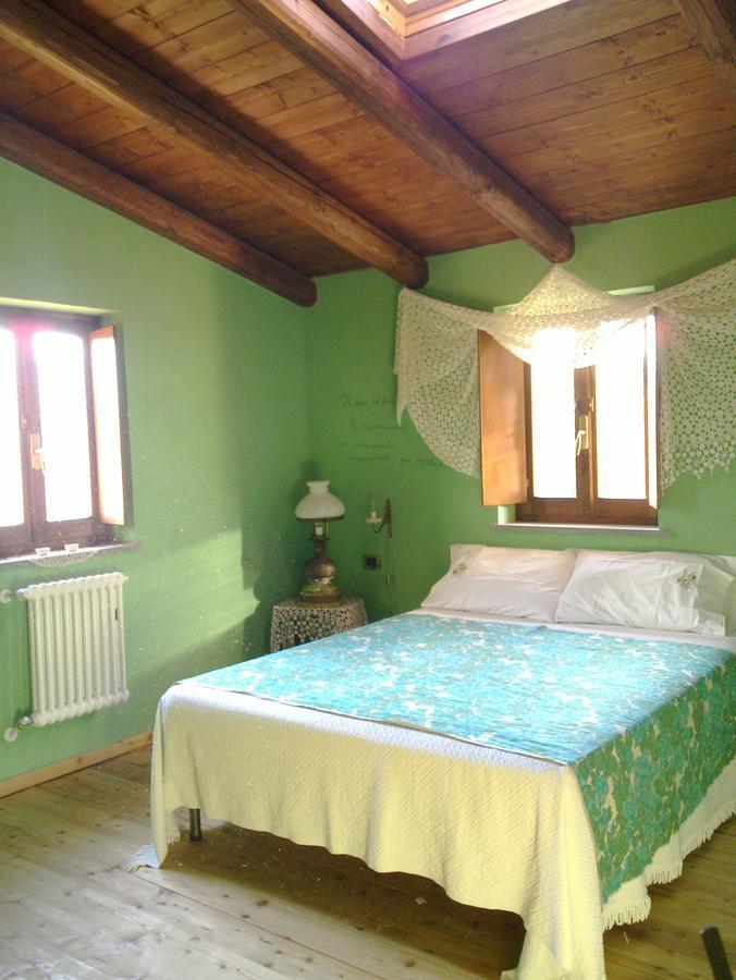 Azienda Agrituristica Risveglio Naturale Варезе-Лигуре Экстерьер фото